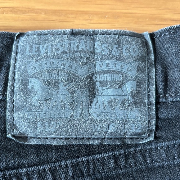 Levi's 512 Slim Taper Jeans Black Denim Stretch Men's 36x32 (actual 30" inseam) - Picture 5 of 8